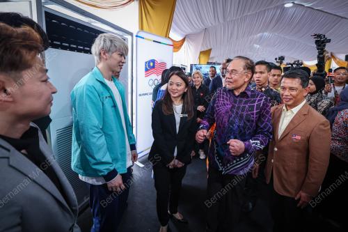 DATUK SERI ANWAR IBRAHIM