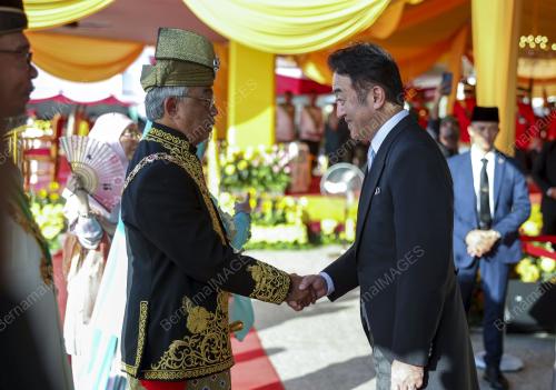 AL-SULTAN ABDULLAH RI'AYATUDDIN AL-MUSTAFA BILLAH SHAH
