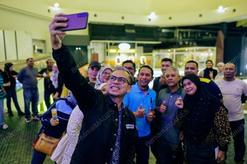 FAHMI FADZIL