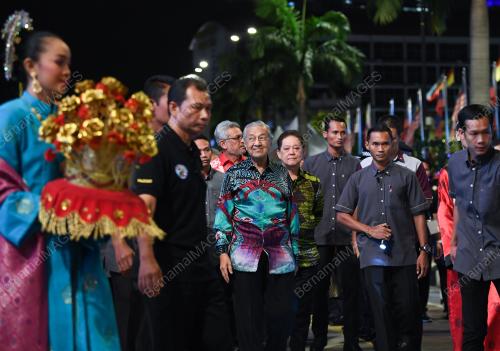 TUN DR MAHATHIR MOHAMAD