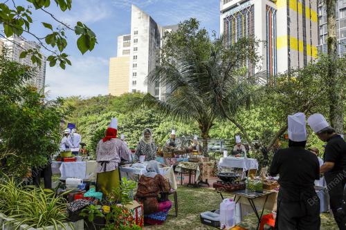 PERTANDINGAN MEMASAK DI KEBUN BANDAR SUNGAI BUNUS