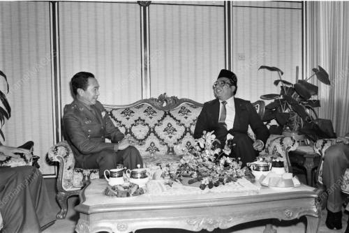 KEMENTERIAN PERTAHANAN