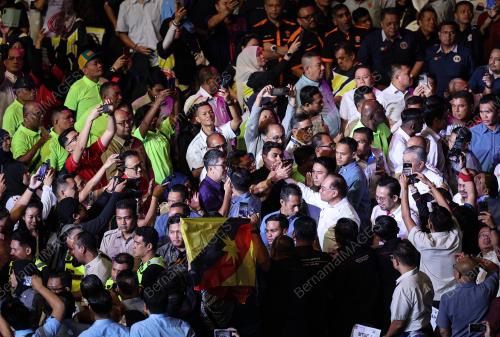 DATUK SERI ANWAR IBRAHIM