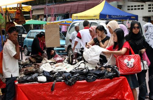 BAZAR RAMADHAN JALAN TUNKU ABDUL RAHMAN