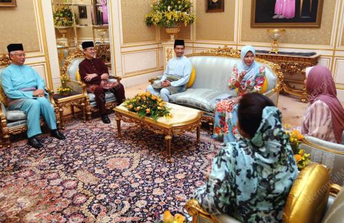 TUANKU MIZAN ZAINAL ABIDIN