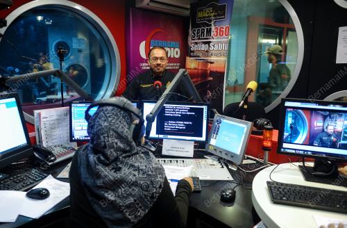 KL12_01122018_RADIO_BN201811305206