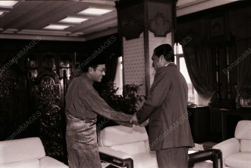 DATUK AHMAD SARJI (KSN)