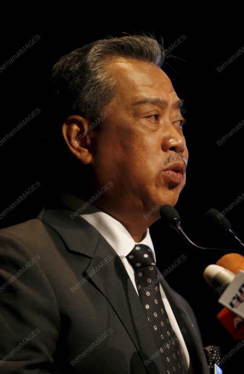 TAN SRI MUHYIDDIN YASSIN