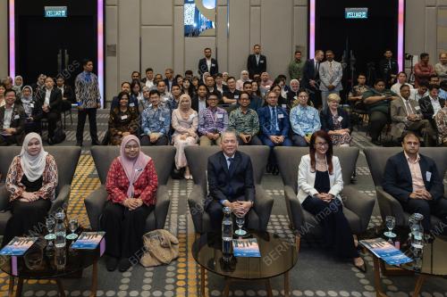 DATUK SERI FADILLAH YUSOF