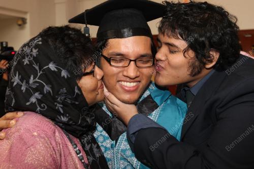 GRADUAN CEMERLANG UIAM