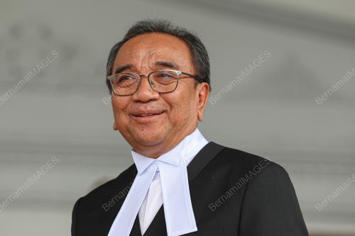 TAN SRI AZAHAR MOHAMED