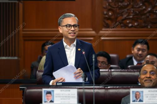 FAHMI FADZIL