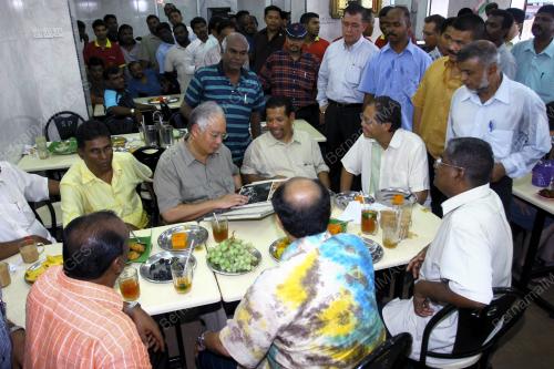 MOHD NAJIB TUN ABDUL RAZAK