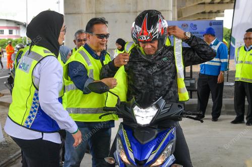 DATUK SERI ALEXANDER NANTA LINGGI