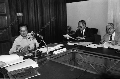 DR. MAHATHIR BIN MOHAMAD