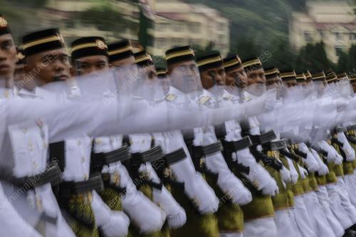 ISTIADAT PERBARISAN PENGHARGAAN PANGLIMA TENTERA DARAT KE-29