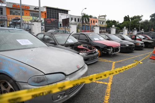 KES PECAH RUMAH DAN CURI KENDERAAN