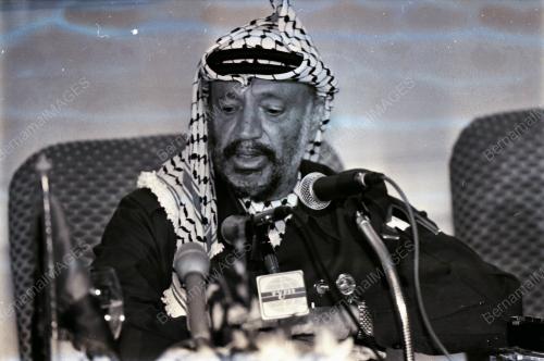 SIDANG AKHBAR YASSER ARAFAT
