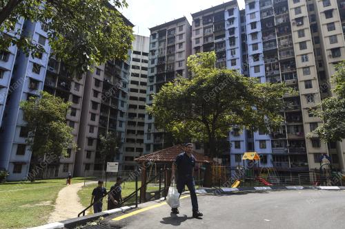 KL12_06062018_WARGA_ASING