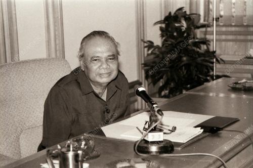 TUN GHAFAR BABA