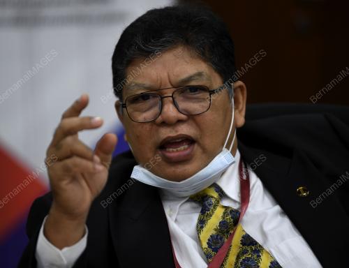 DATUK JOHARI ABDUL