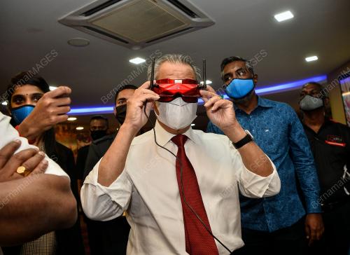 TAN SRI MUHYIDDIN YASSIN