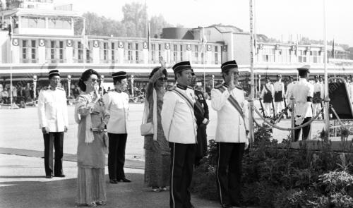KL12_07042015_AGONG_BERANGKAT