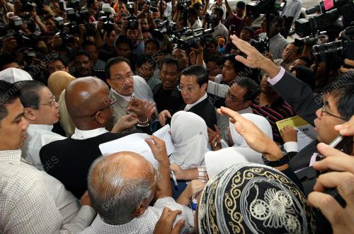 ANWAR IBRAHIM