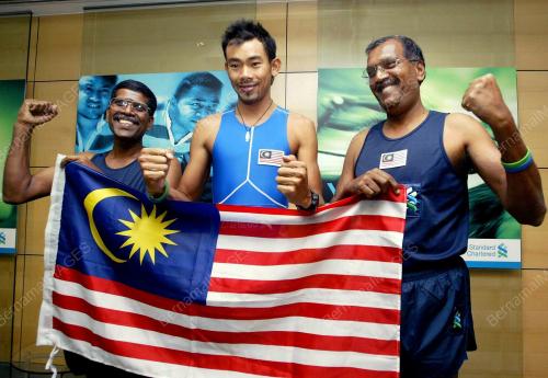 STANDARD CHARTERED SPONSORS IRONMAN
