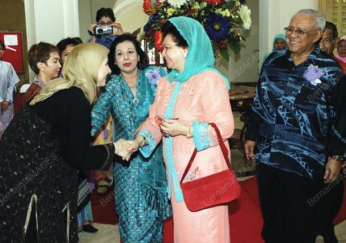 TUANKU FAUZIAH TENGKU ABD RASHID