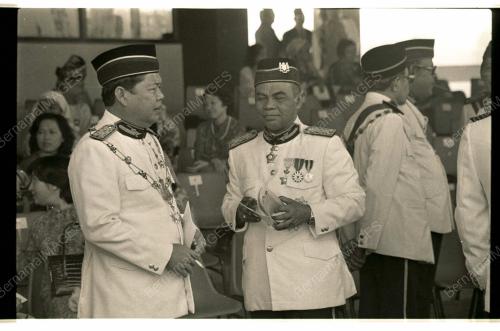 YANG DI PERTUAN AGONG MEMBUKA SESI KE 4 PERSIDANGAN PARLIMEN