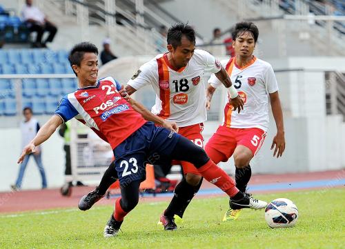 KL12_08032013_BOLA_SEPAK