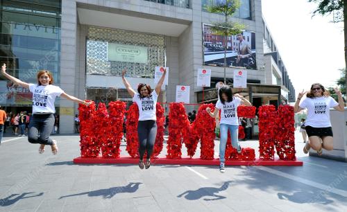 KL12_08032014_WANITA