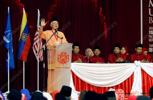 KL12_08082015_UMNO