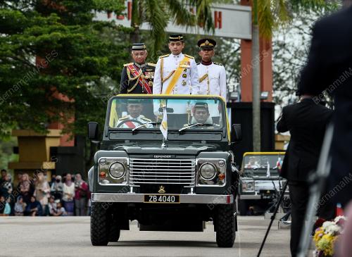 TENGKU MAHKOTA TENGKU HASSANAL IBRAHIM ALAM SHAH