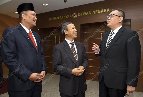 KL12_08122014_PARLIMEN