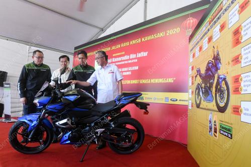 DATUK KAMARUDIN JAFFAR