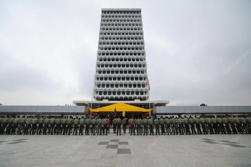 RAPTAI ISTIADAT PEMBUKAAN PENGGAL KEDUA PARLIMEN KE-15