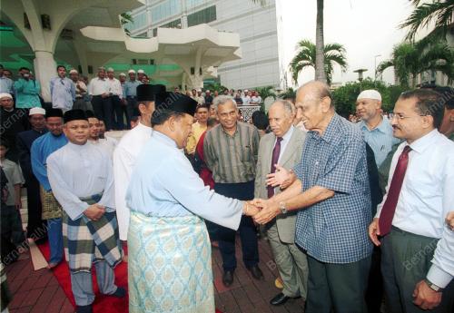 TUANKU SYED SIRAJUDDIN SYED PUTRA JAMALULLAIL