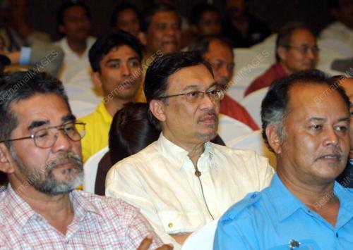 ANWAR IBRAHIM