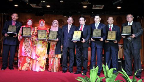 KL12_09052012_CENDERAHATI
