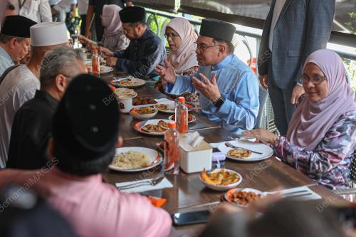 DATUK SERI ANWAR IBRAHIM