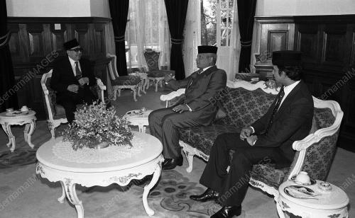 SULTAN AHMAD SHAH AL-MUSTAIN BILLAH