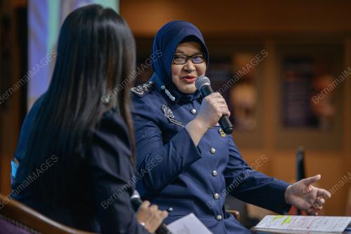 DATUK ANIS RIZANA MOHD ZAINUDIN