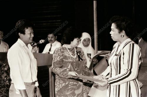 DATO' NAPSIAH OMAR