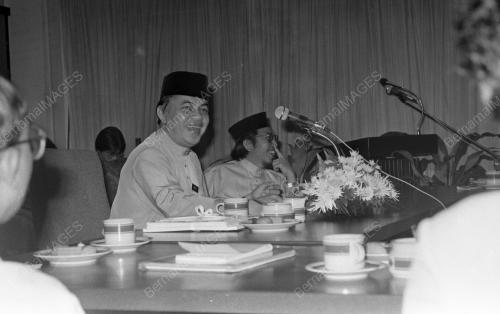 KL12_10081984_KHALIL