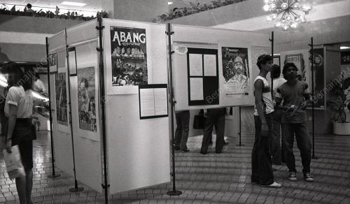 PAMERAN POSTER