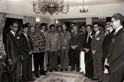 DATUK SERI HUSSEIN ONN