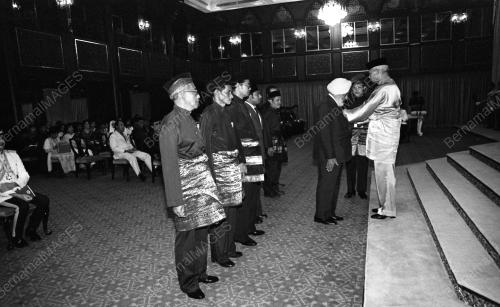 KL12_11032015_PENGURNIAAN