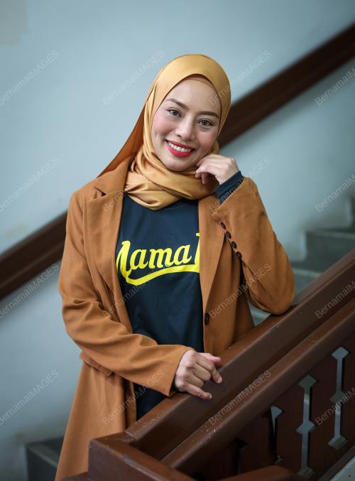 SHARISA HARIS CHONG